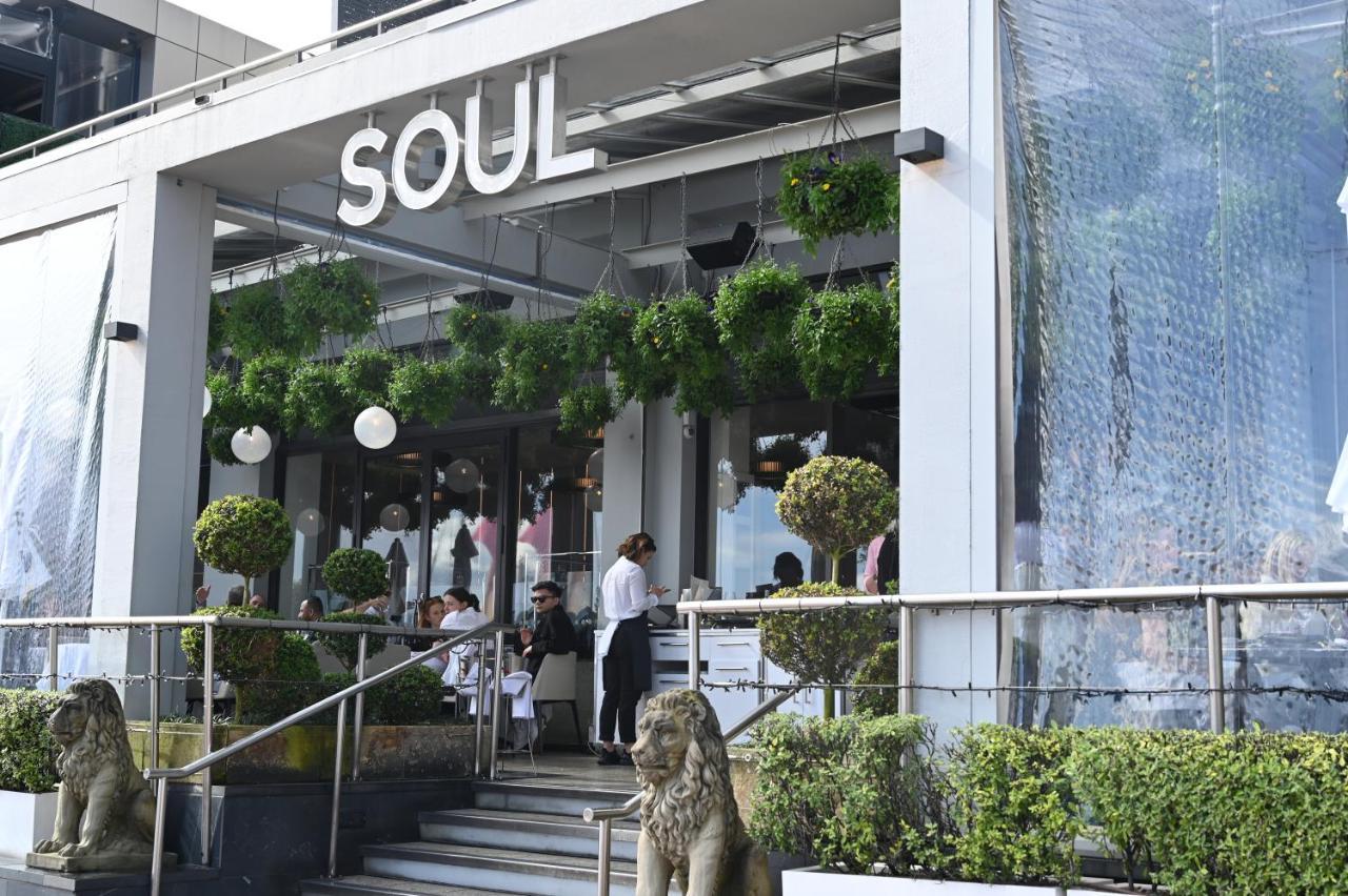 Exquisite Sun Soaked Corner Apartment โอ๊คแลนด์ ภายนอก รูปภาพ