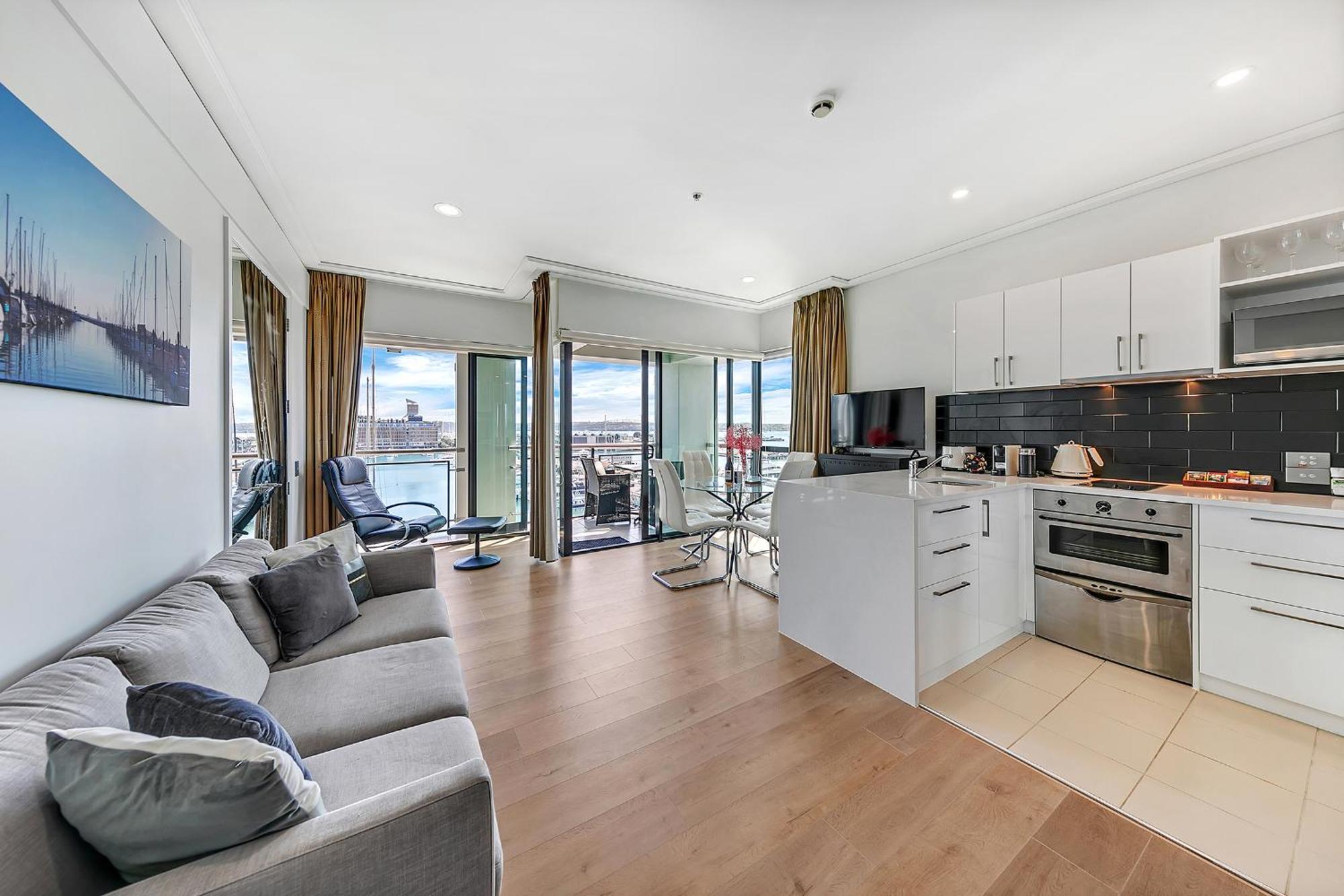 Exquisite Sun Soaked Corner Apartment โอ๊คแลนด์ ภายนอก รูปภาพ