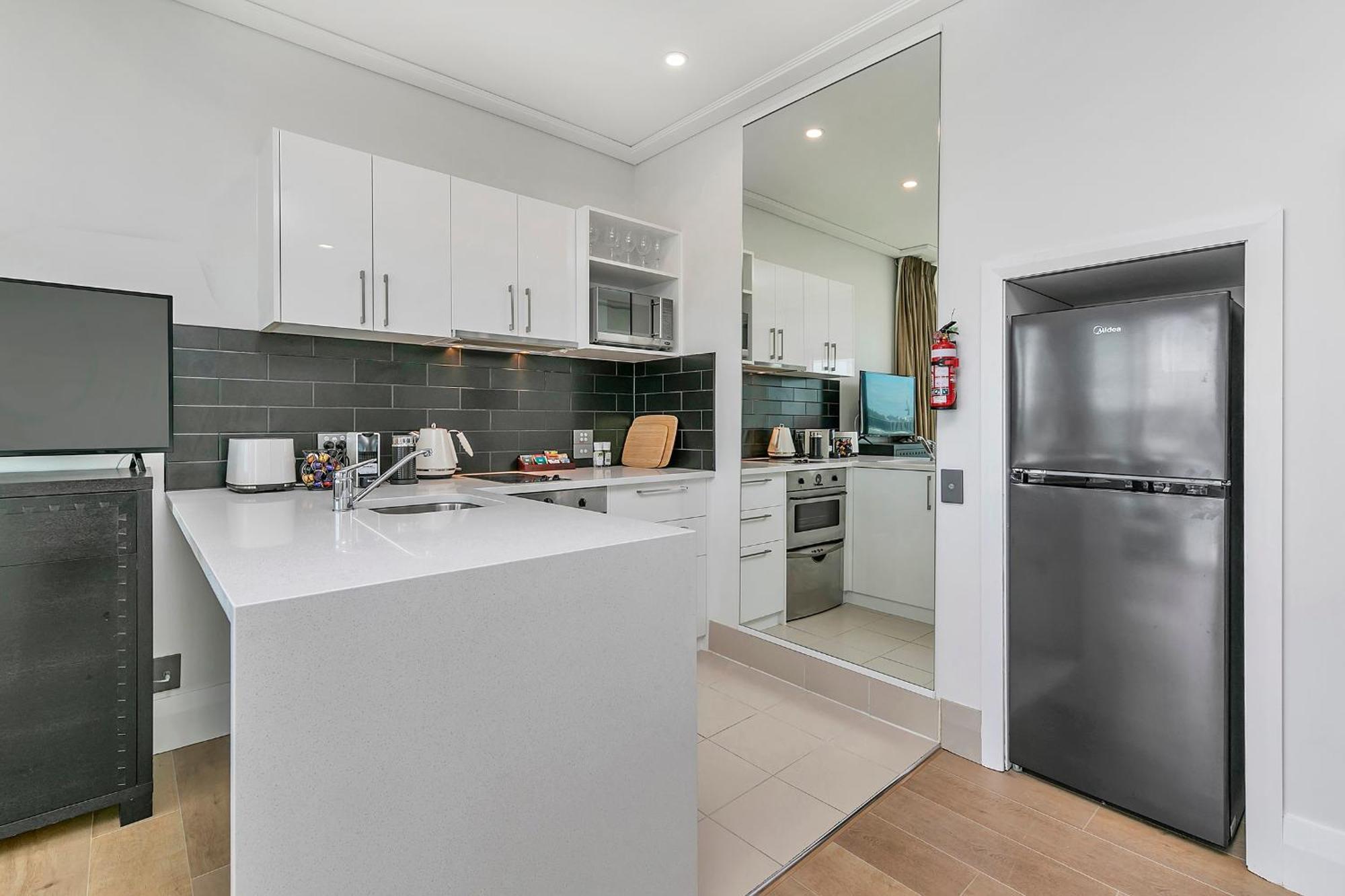 Exquisite Sun Soaked Corner Apartment โอ๊คแลนด์ ภายนอก รูปภาพ