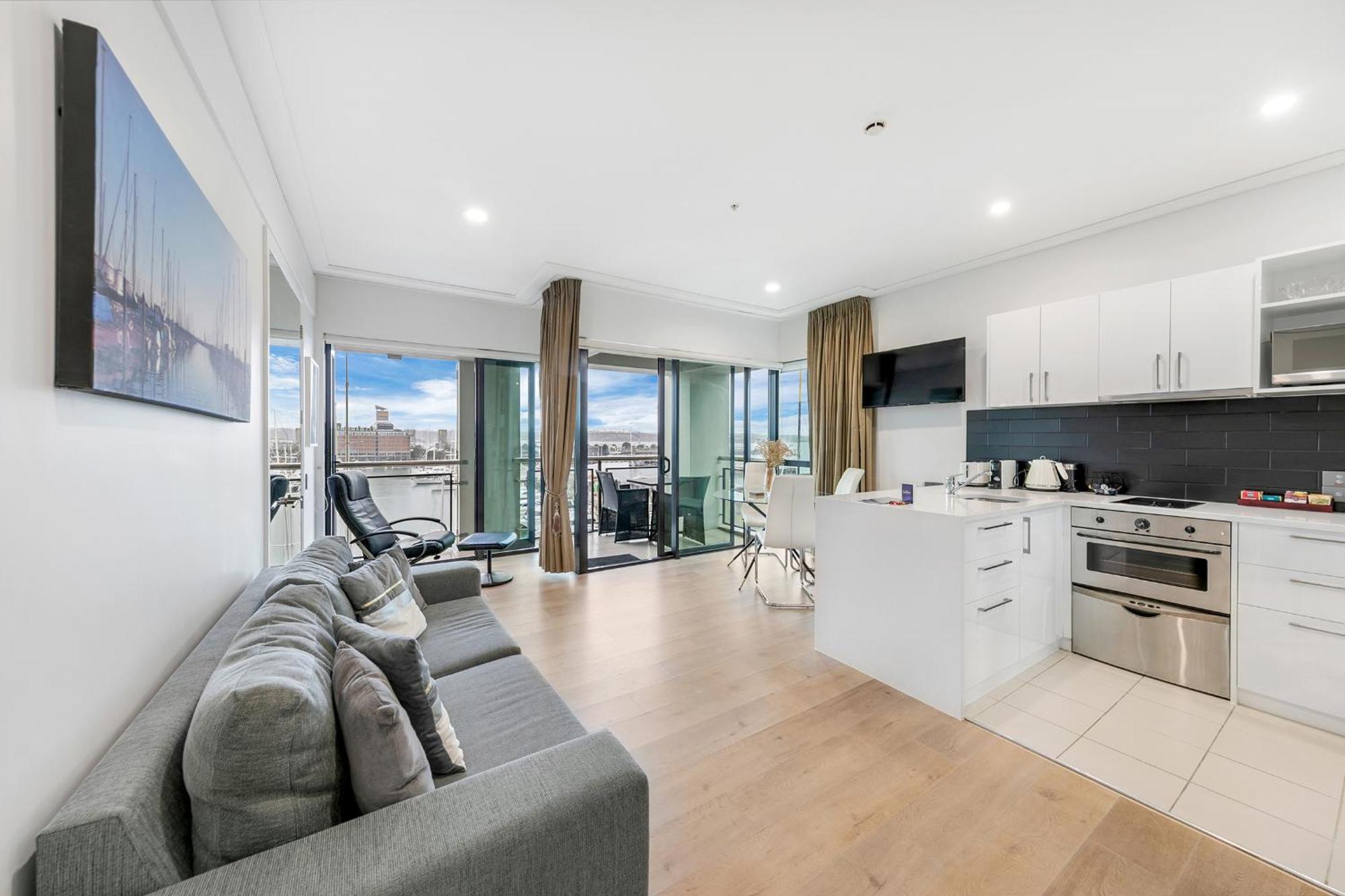 Exquisite Sun Soaked Corner Apartment โอ๊คแลนด์ ภายนอก รูปภาพ